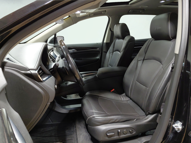 Used 2020 Buick Enclave Avenir w/ Avenir Technology Package AWD/4WD image 30