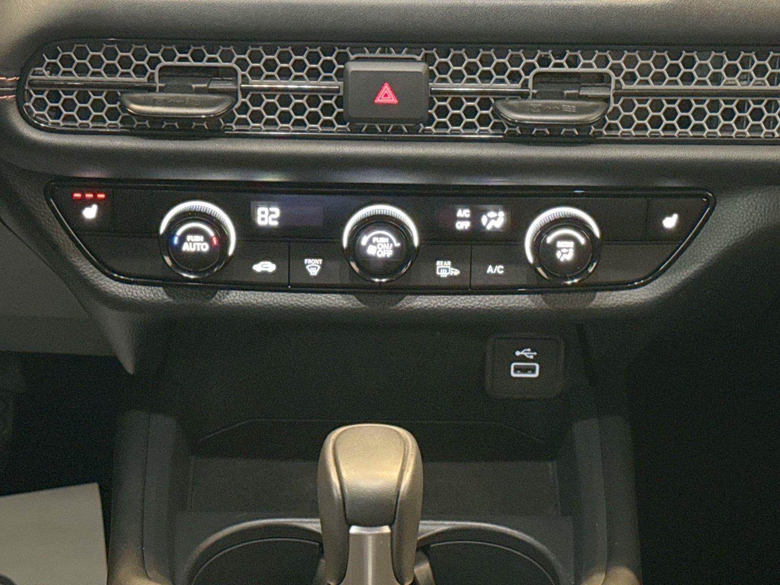 Used 2025 Honda HR-V Sport image 16