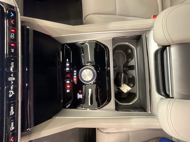 New 2026 Jeep Grand Wagoneer L Limited AWD/4WD image 21
