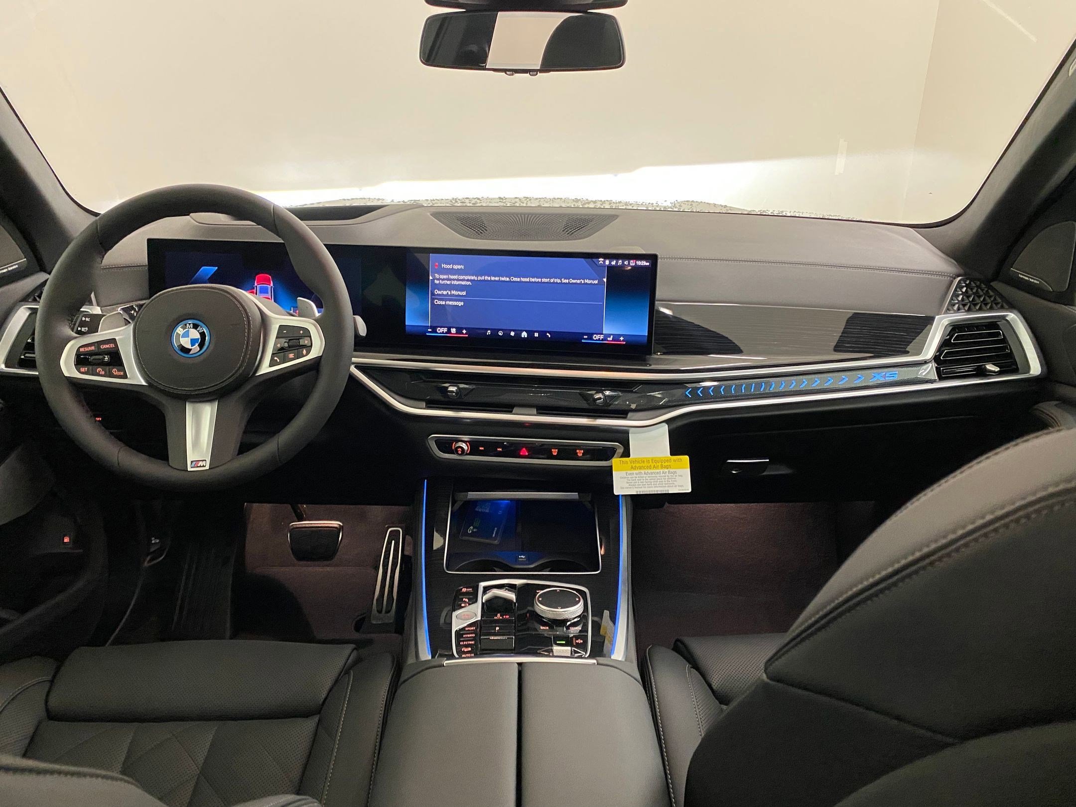 Used 2026 BMW X5 xDrive50e w/ M Sport Package image 15