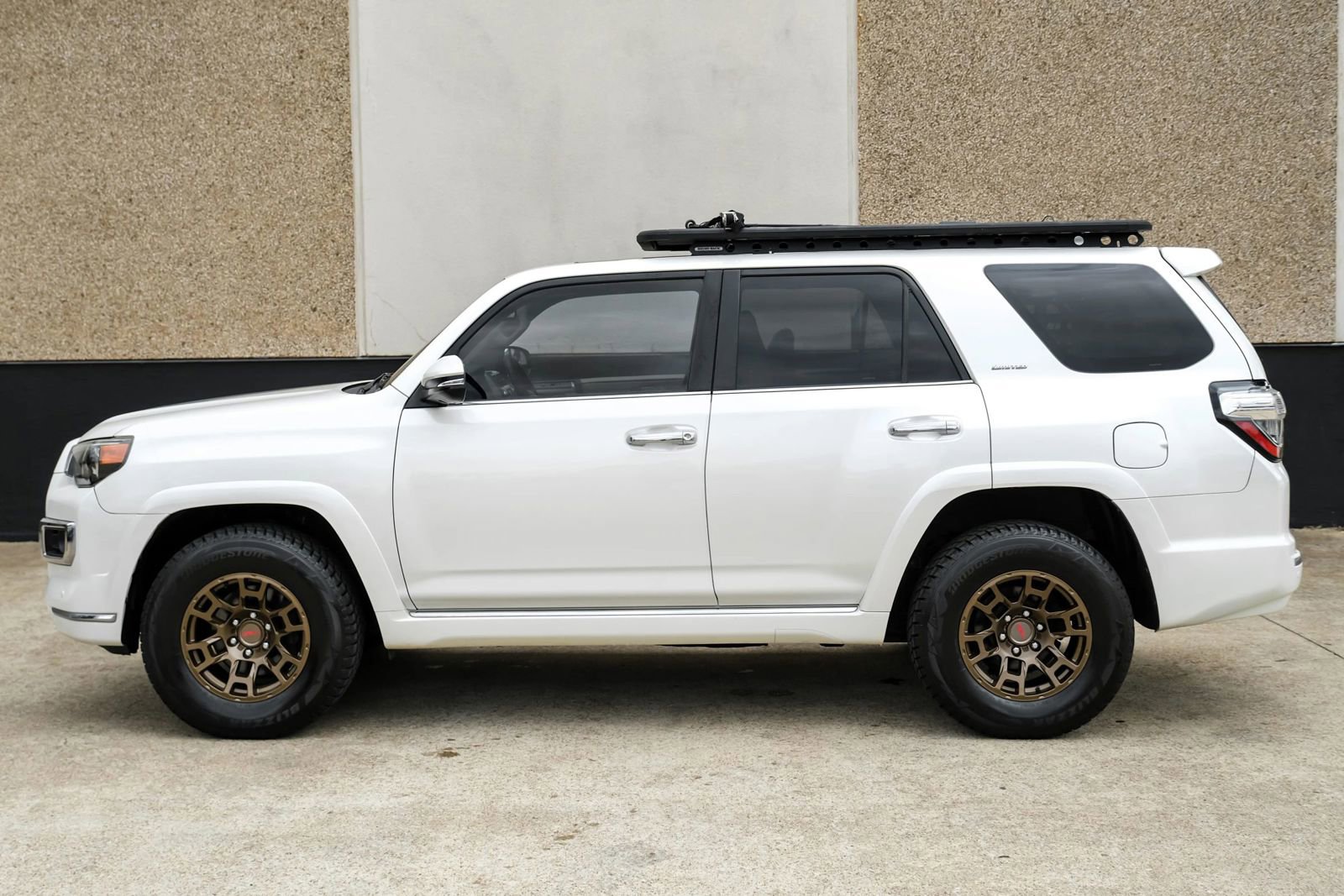 Used 2015 Toyota 4Runner Limited AWD/4WD image 11