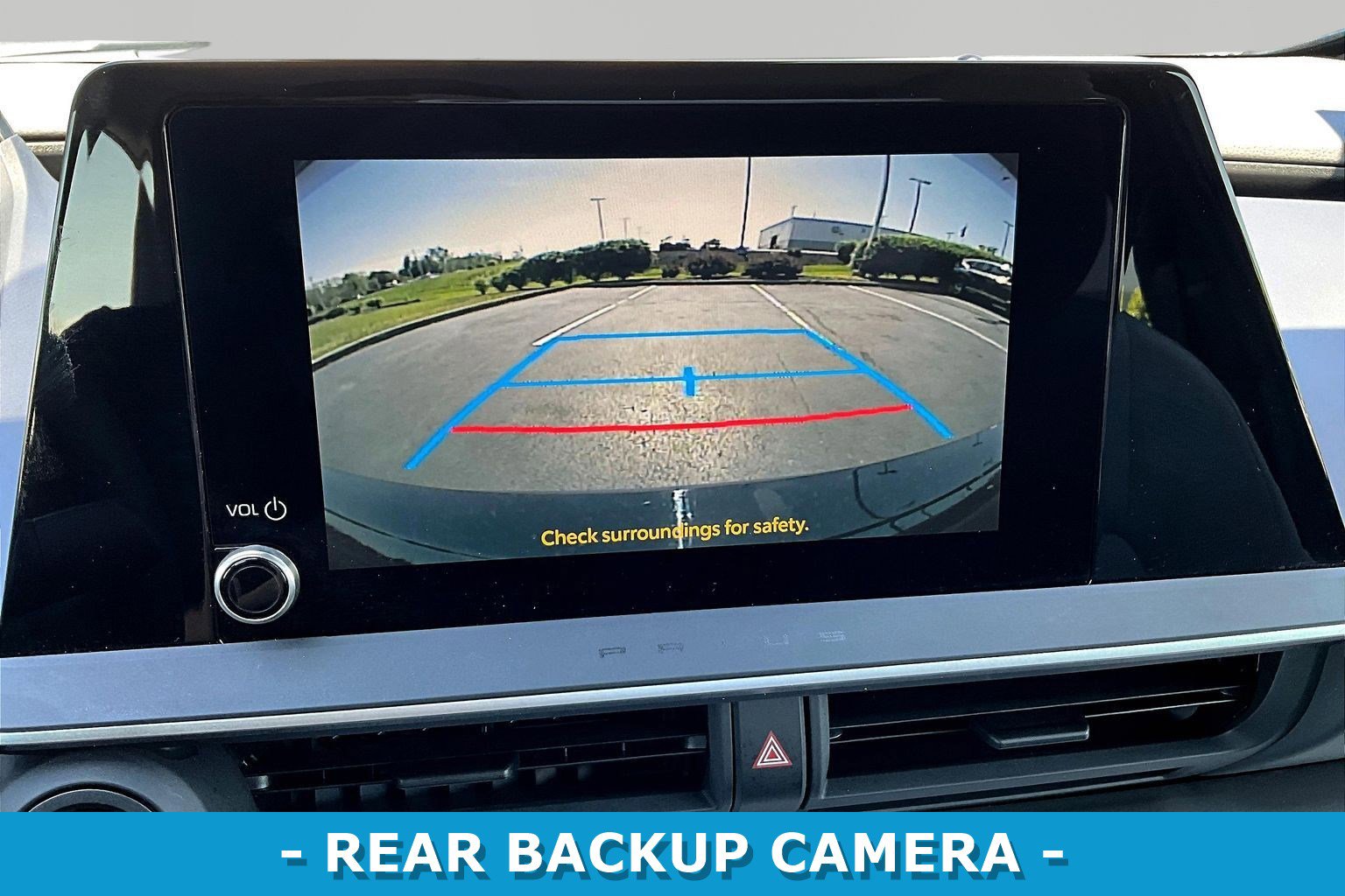 Used 2025 Toyota Prius LE FWD image 14