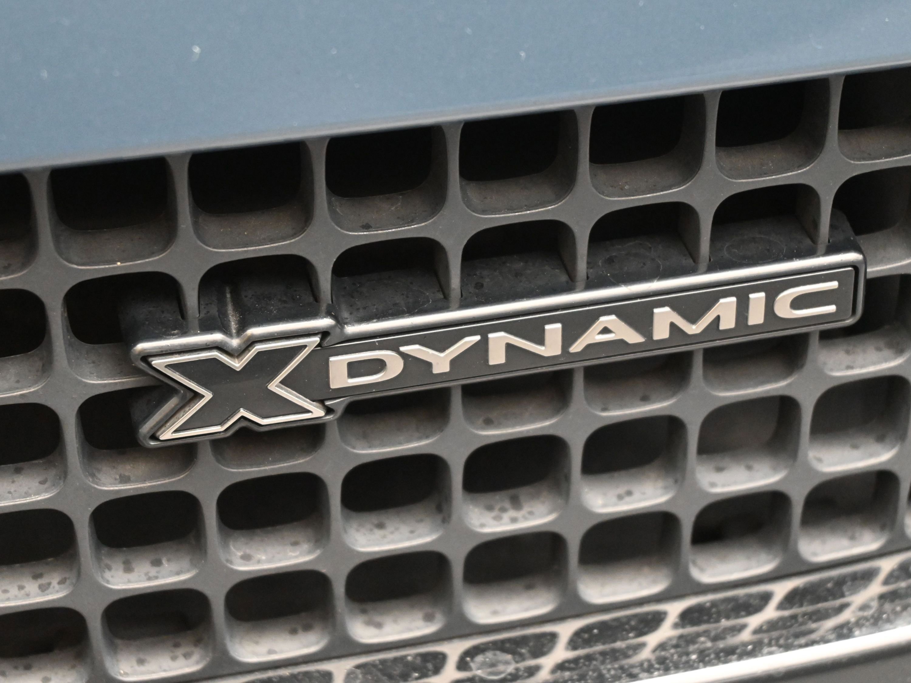 Certified 2023 Land Rover Defender 110 X-Dynamic SE image 9