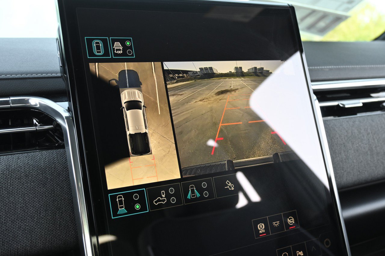 New 2026 GMC Sierra EV Elevation AWD/4WD image 13