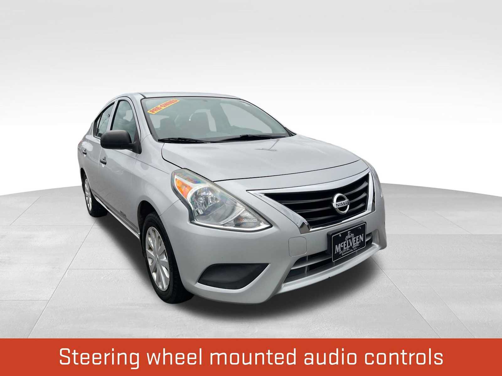 Used 2015 Nissan Versa S FWD video 3