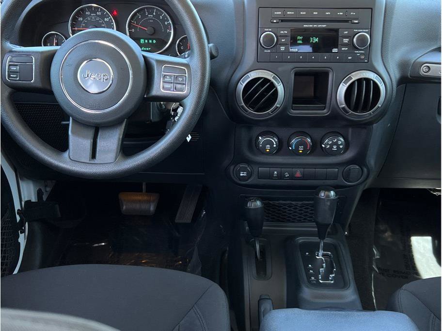 Used 2017 Jeep Wrangler Unlimited Sport AWD/4WD image 10