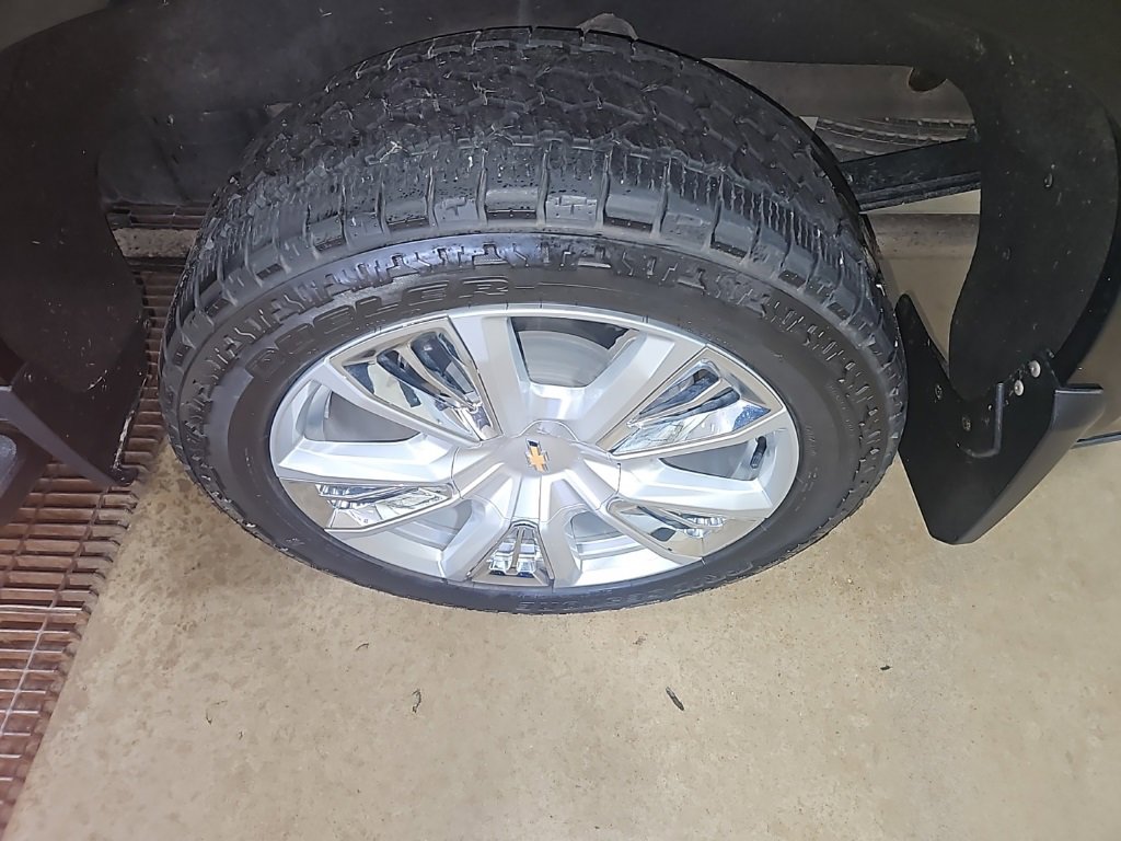 Used 2024 Chevrolet Silverado 1500 High Country w/ High Country Premium Package image 12