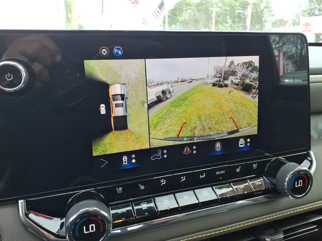 Used 2025 Chevrolet Colorado ZR2 w/ Technology Package image 20