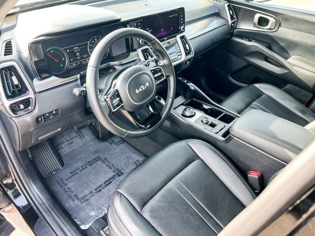 Certified 2024 Kia Sorento EX image 15
