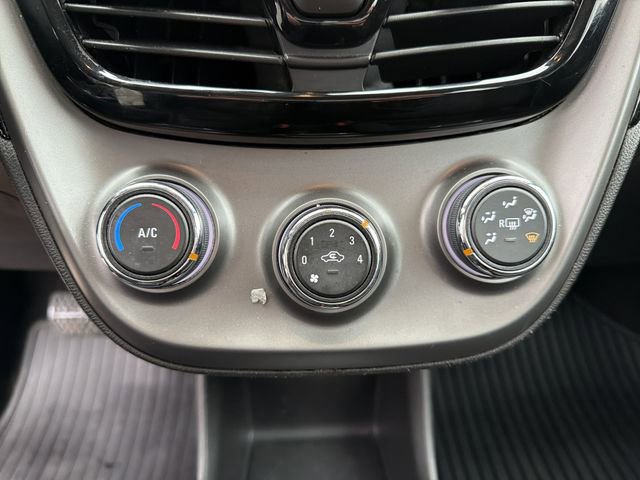 Used 2019 Chevrolet Spark LT image 20