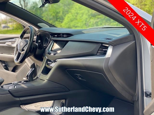 Used 2024 Cadillac XT5 Premium Luxury image 21