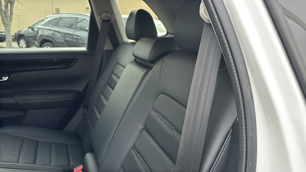 Used 2024 Honda CR-V EX-L image 30