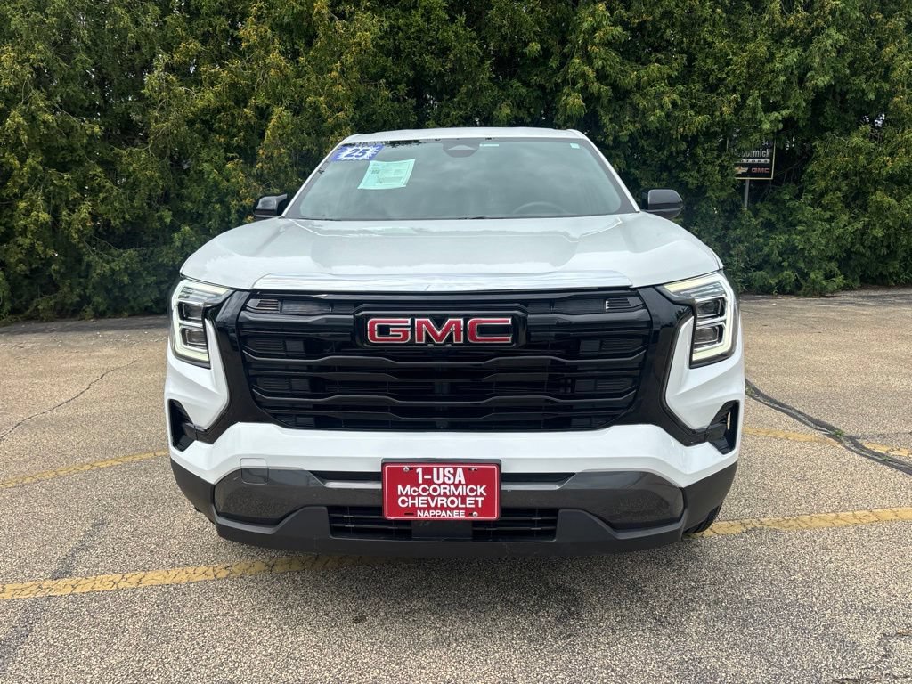 Used 2025 GMC Terrain Elevation