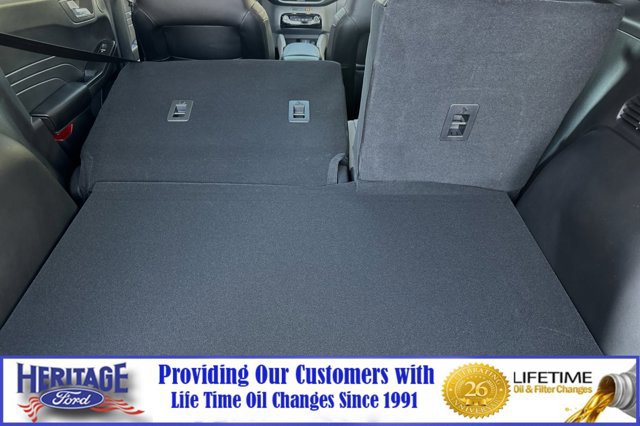 New 2024 Ford Escape SE w/ PHEV Premium Package image 12