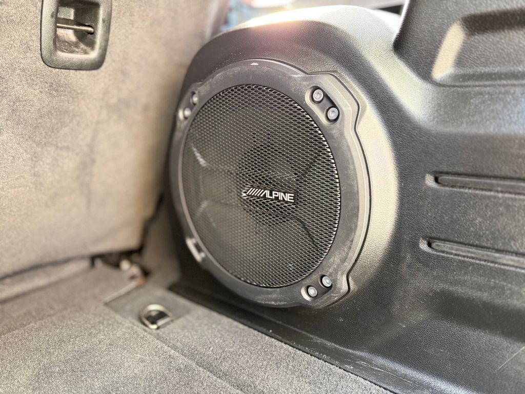 Used 2022 Jeep Wrangler Unlimited Rubicon w/ LED Lighting Group image 32