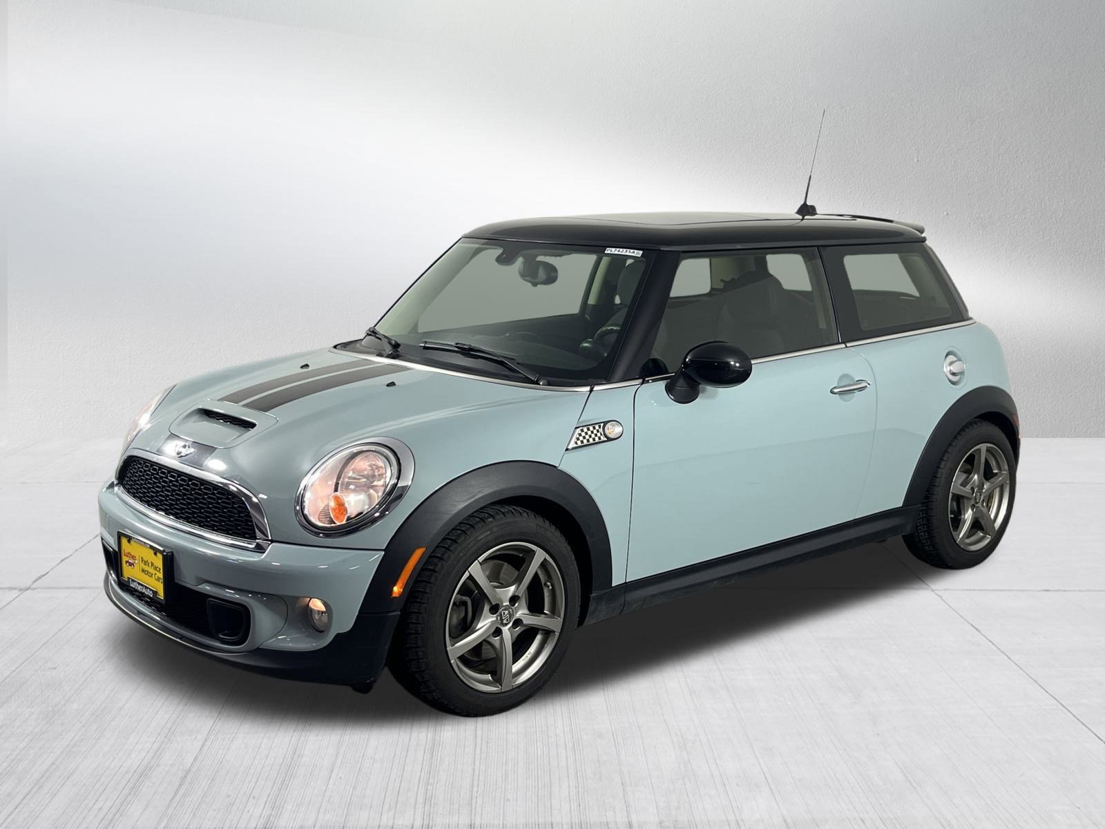 Used 2013 MINI Cooper S image 3