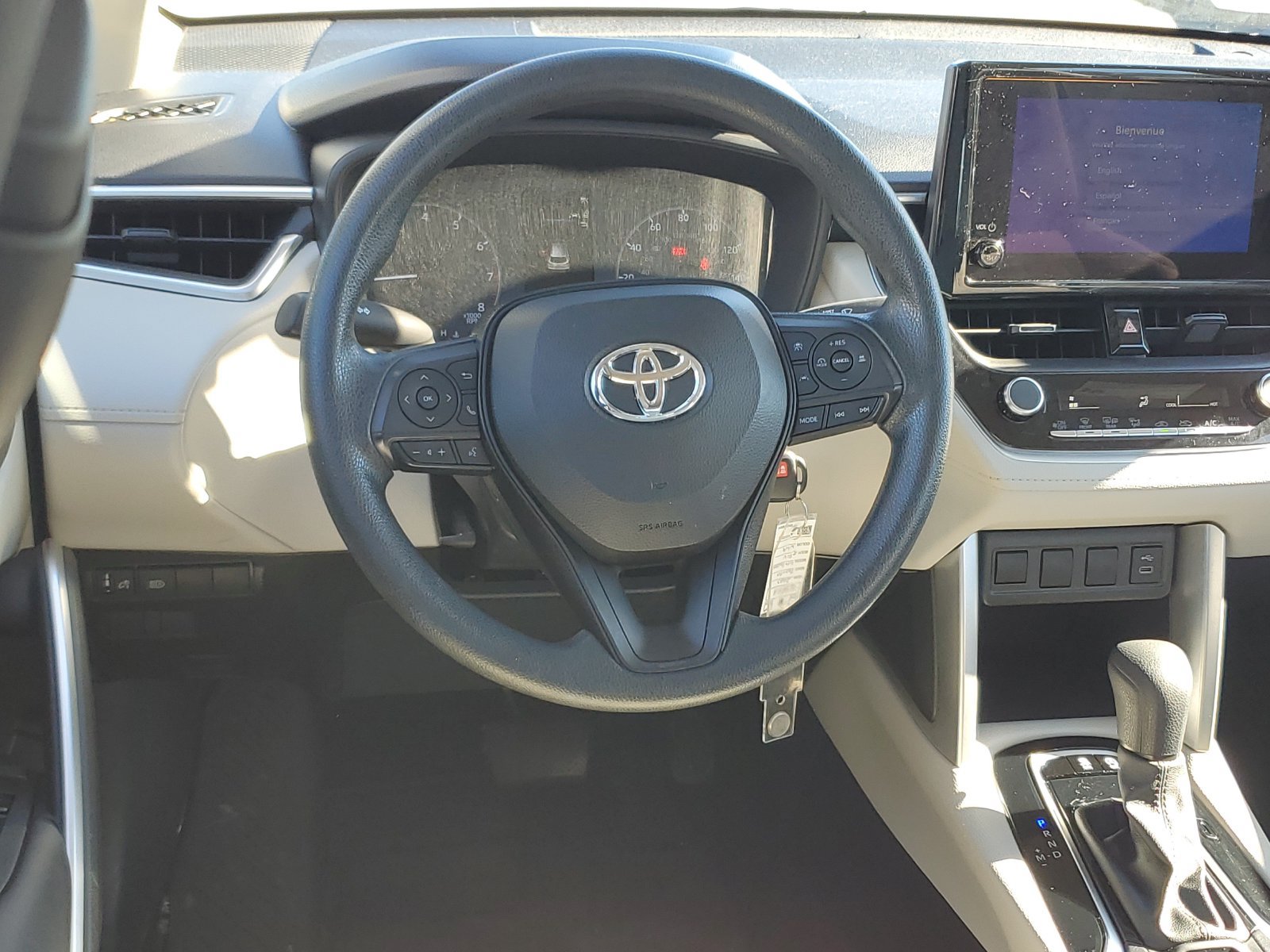 Used 2023 Toyota Corolla Cross L AWD/4WD image 12