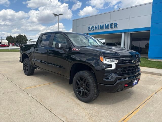 New 2026 Chevrolet Silverado 1500 LT Trail Boss w/ LT Trail Boss Premium Package AWD/4WD image 2