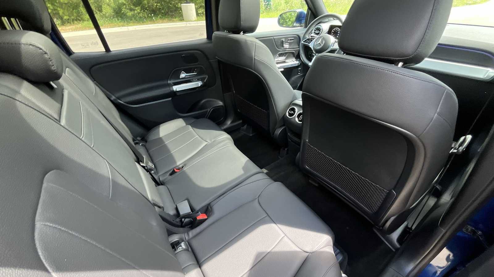 New 2026 Mercedes-Benz GLB 250 4MATIC image 12