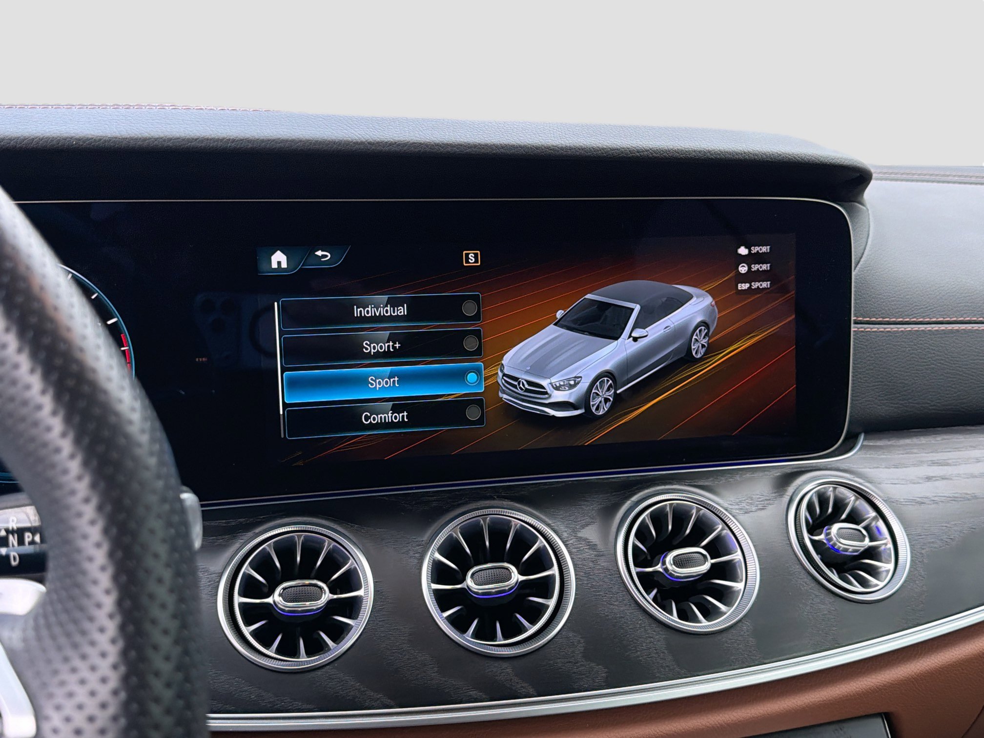 Used 2023 Mercedes-Benz E 450 Cabriolet image 28