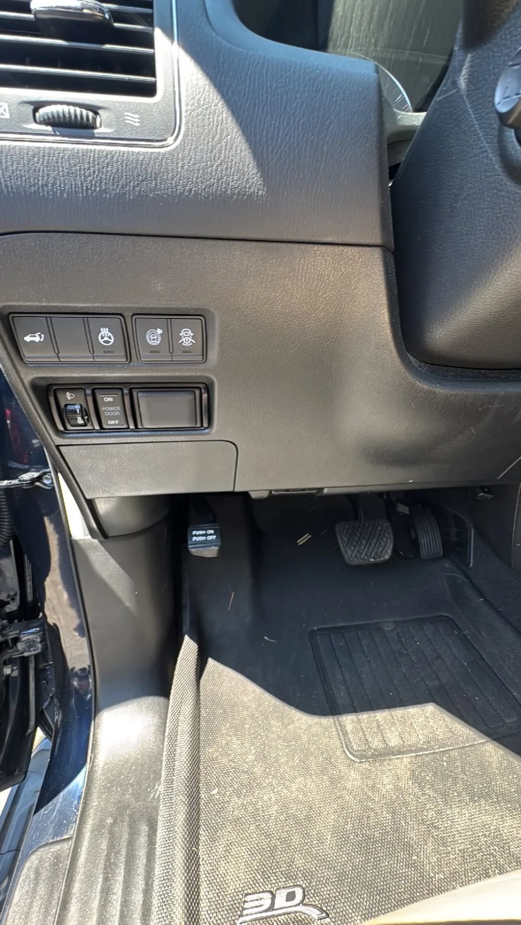 Used 2019 Nissan Armada Platinum w/ Interior Lighting Package AWD/4WD image 12