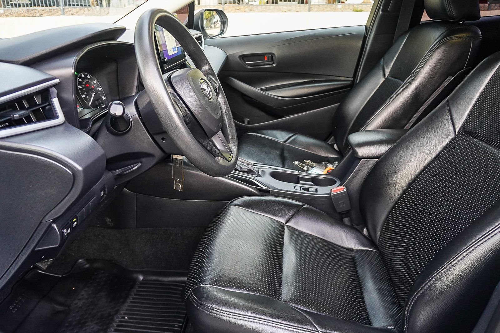 Certified 2023 Toyota Corolla LE image 23