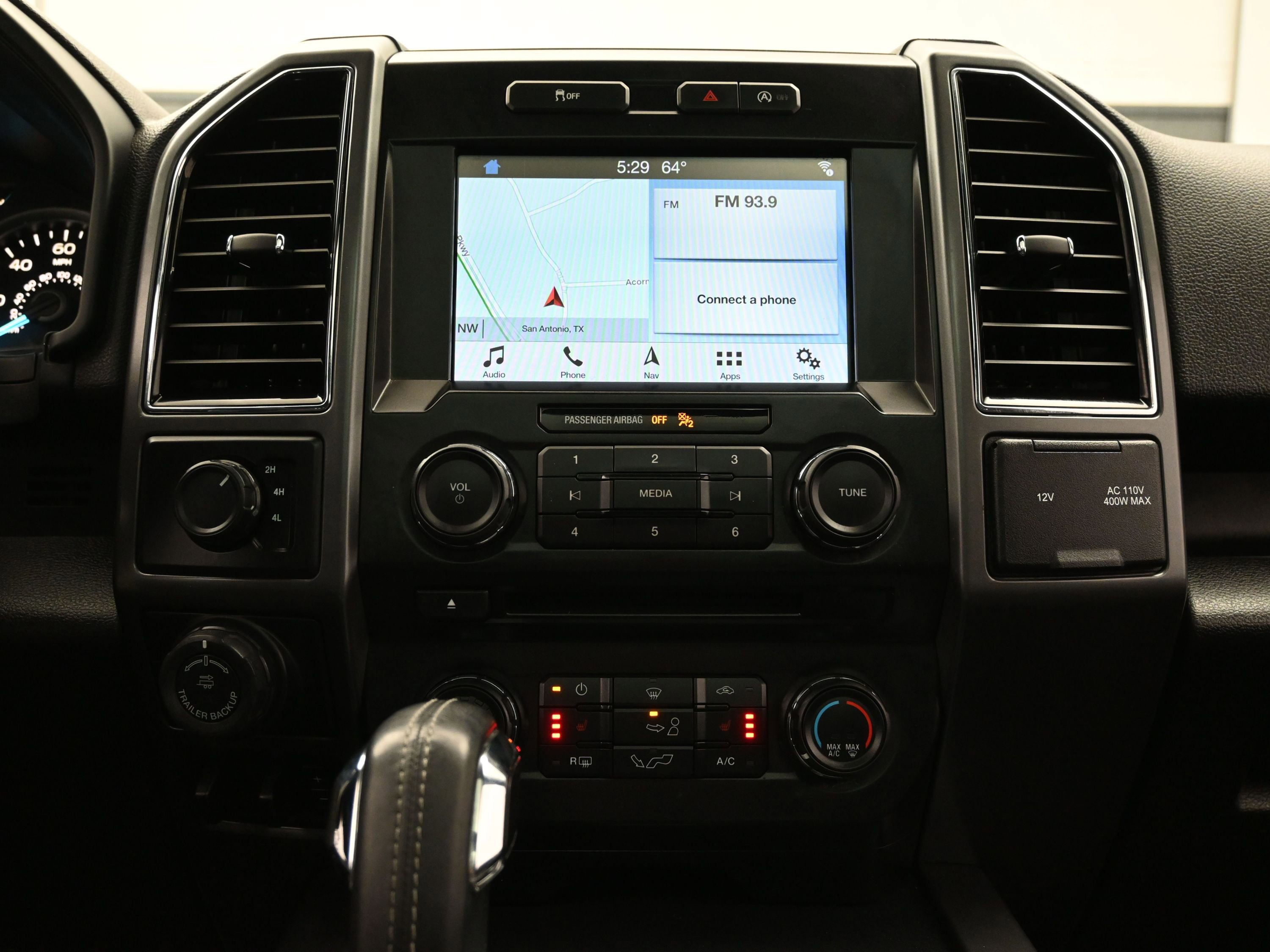 Used 2018 Ford F150 XLT w/ Equipment Group 302A Luxury image 17