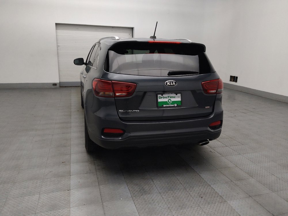 Used 2020 Kia Sorento LX w/ LX I4 Convenience Package image 6