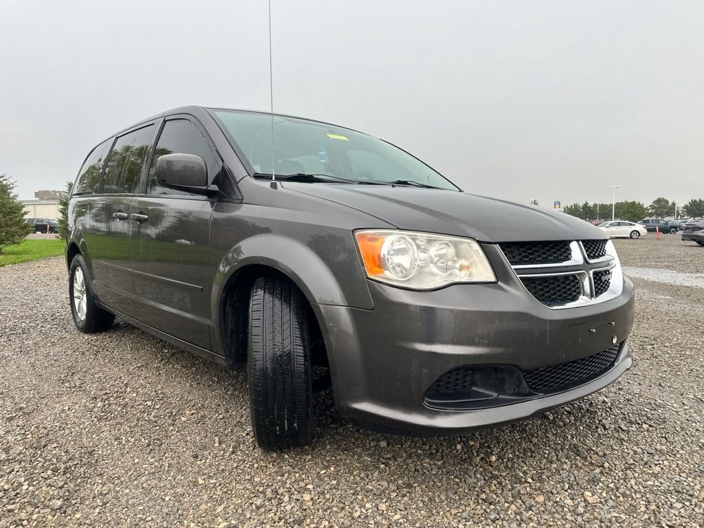 Used 2015 Dodge Grand Caravan SXT FWD image 13