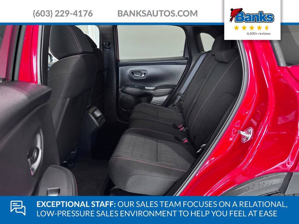 Used 2024 Honda HR-V Sport image 9