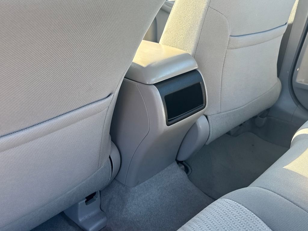 Used 2017 Toyota Camry LE image 34