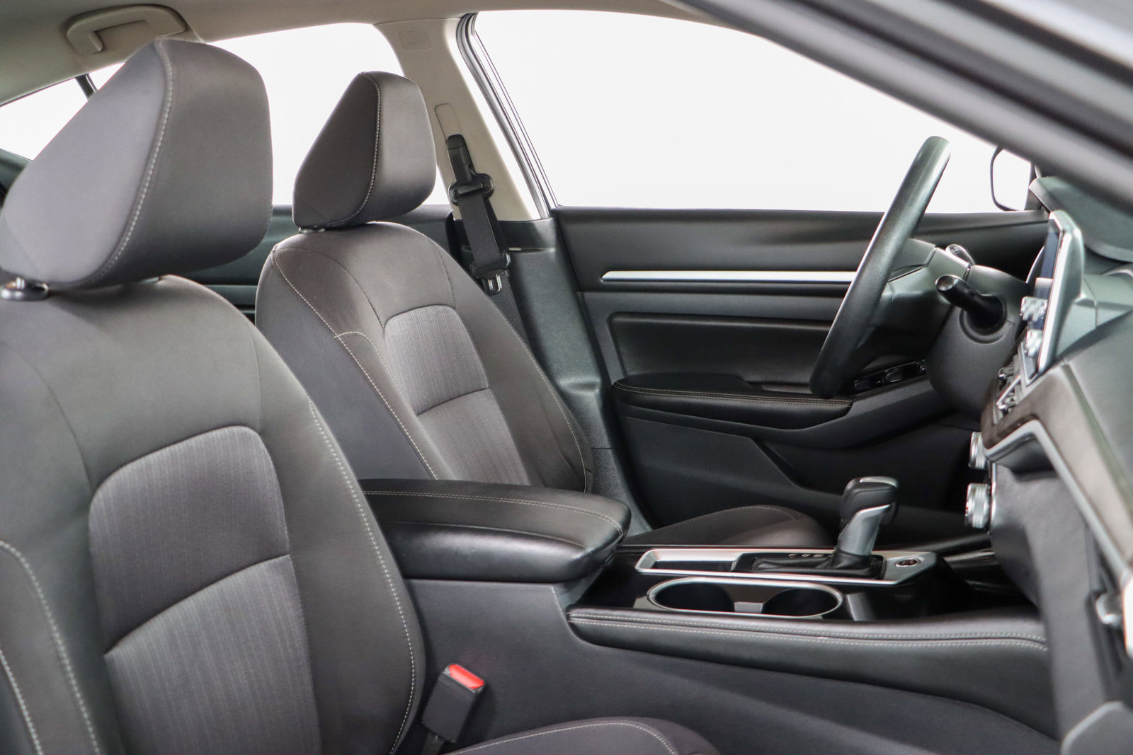 Used 2023 Nissan Altima 2.5 SV image 26