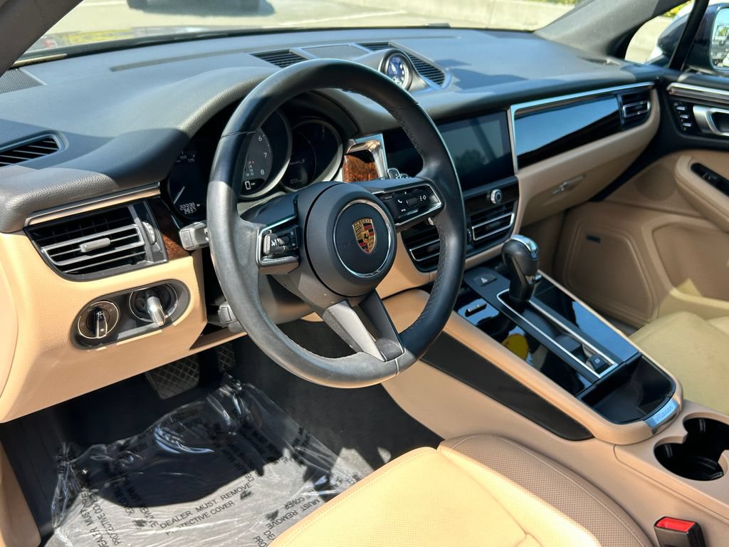 Used 2022 Porsche Macan S AWD/4WD image 13