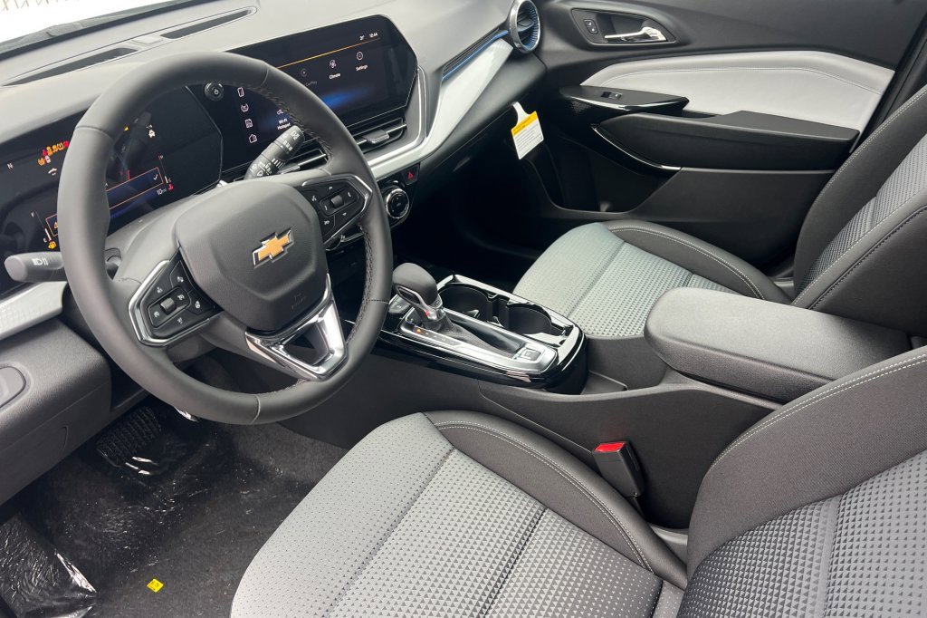 New 2026 Chevrolet Trax LT image 7
