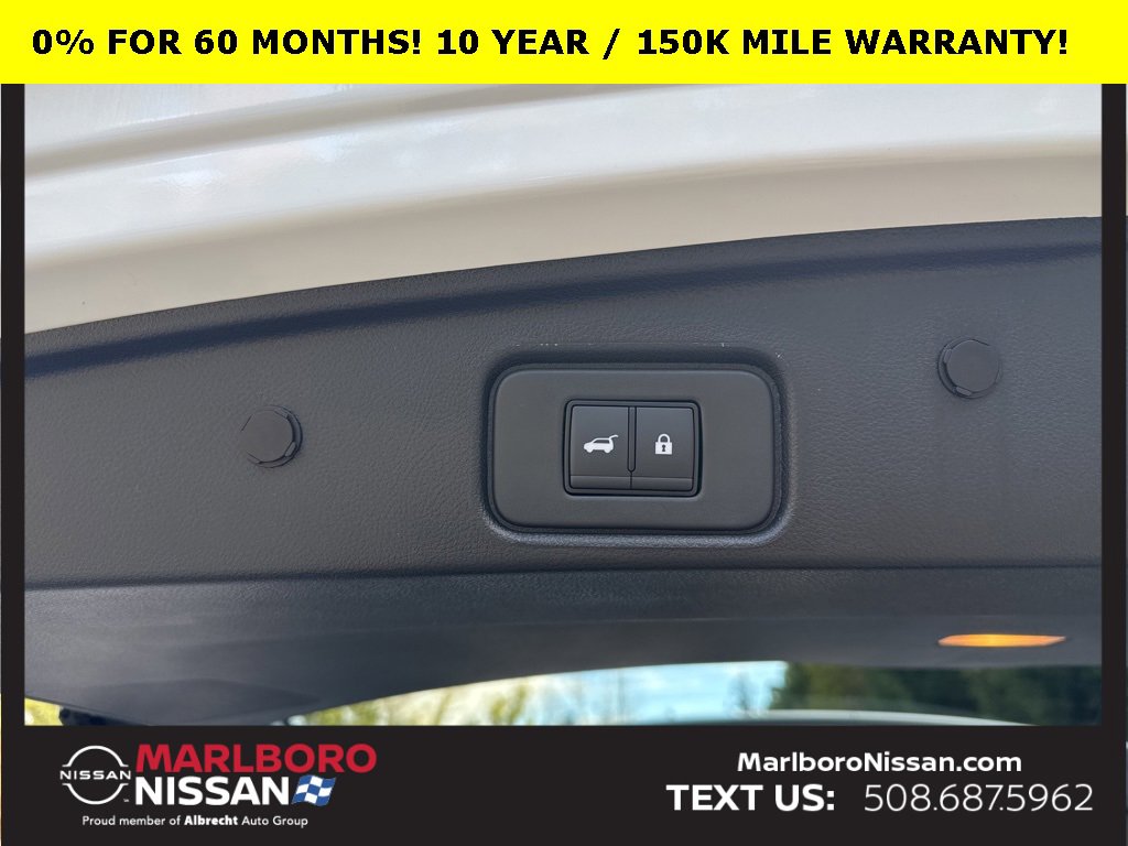 New 2025 Nissan Pathfinder SL w/ Cargo Package image 15