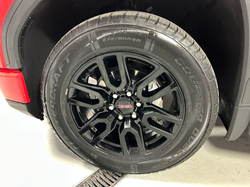 Used 2024 GMC Sierra 1500 Pro w/ Graphite Edition image 9