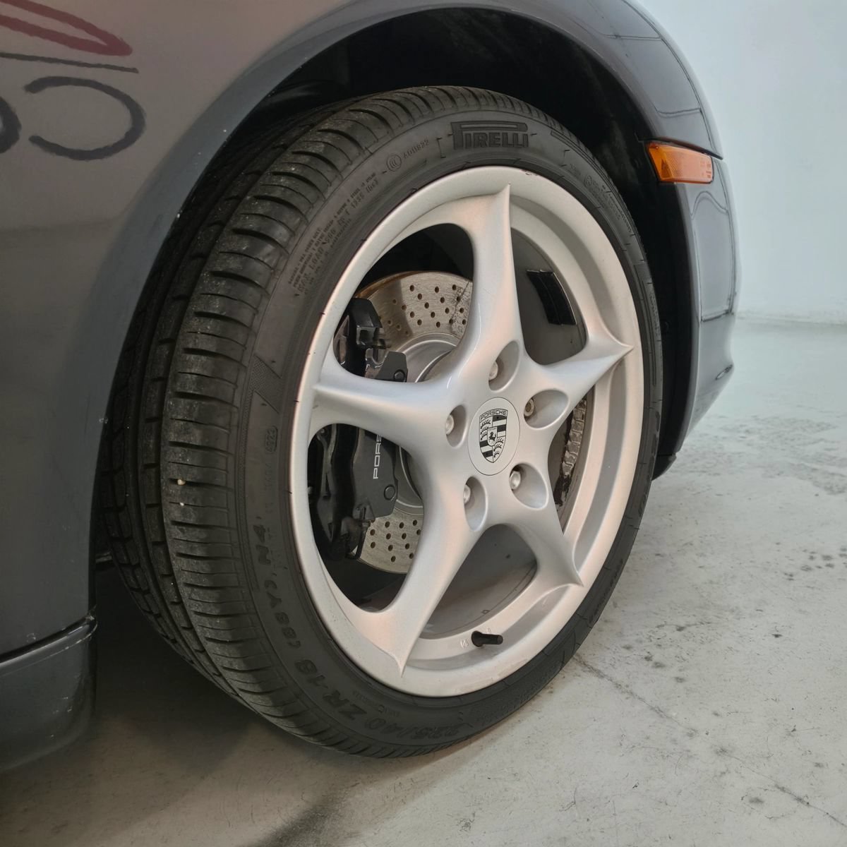 Used 2004 Porsche 911 GT3 RS image 12