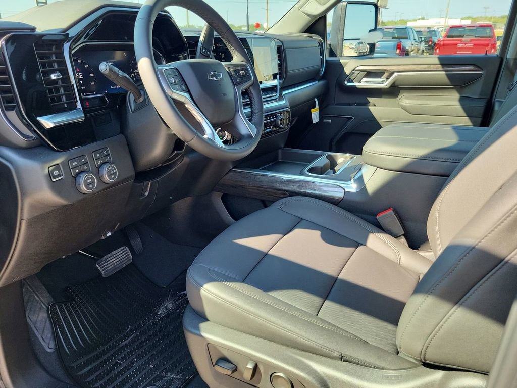 New 2026 Chevrolet Silverado 2500 LTZ w/ Trail Boss Package image 13