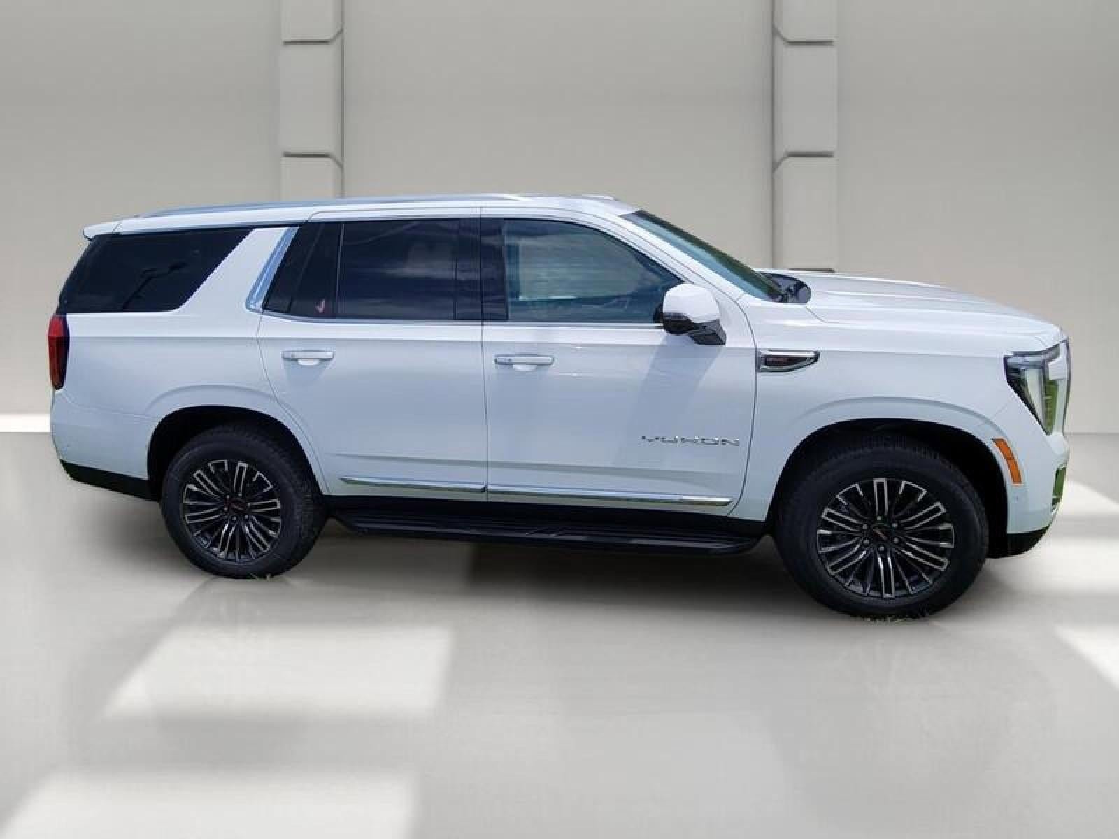 New 2026 GMC Yukon Elevation RWD image 4