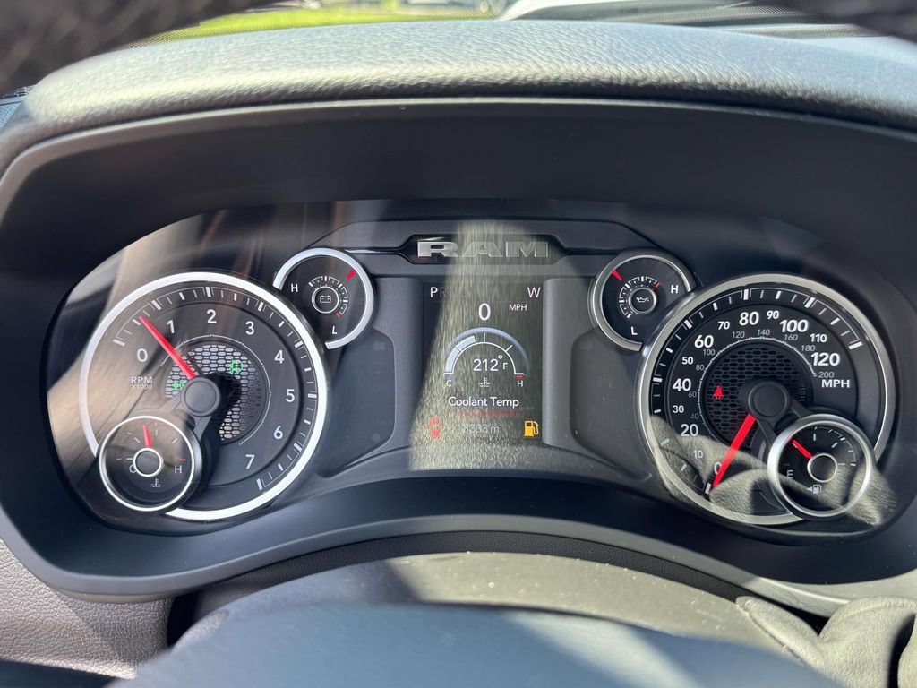 Used 2026 RAM 2500 Big Horn AWD/4WD image 25