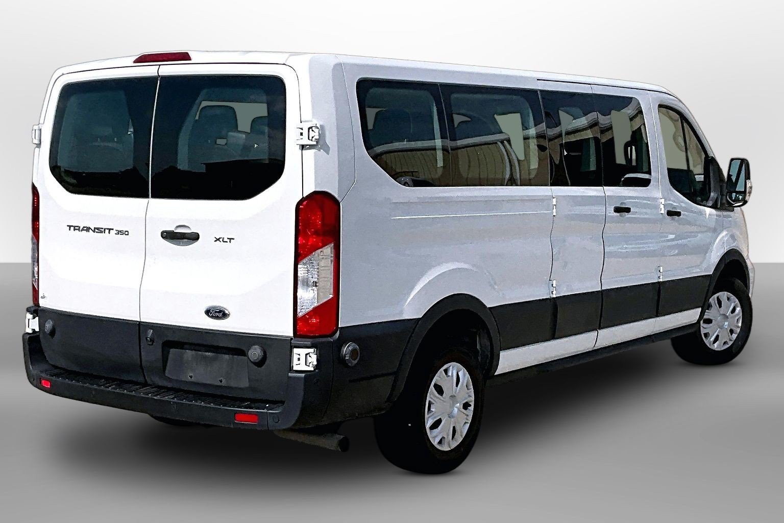 Used 2020 Ford Transit 350 XLT RWD image 11