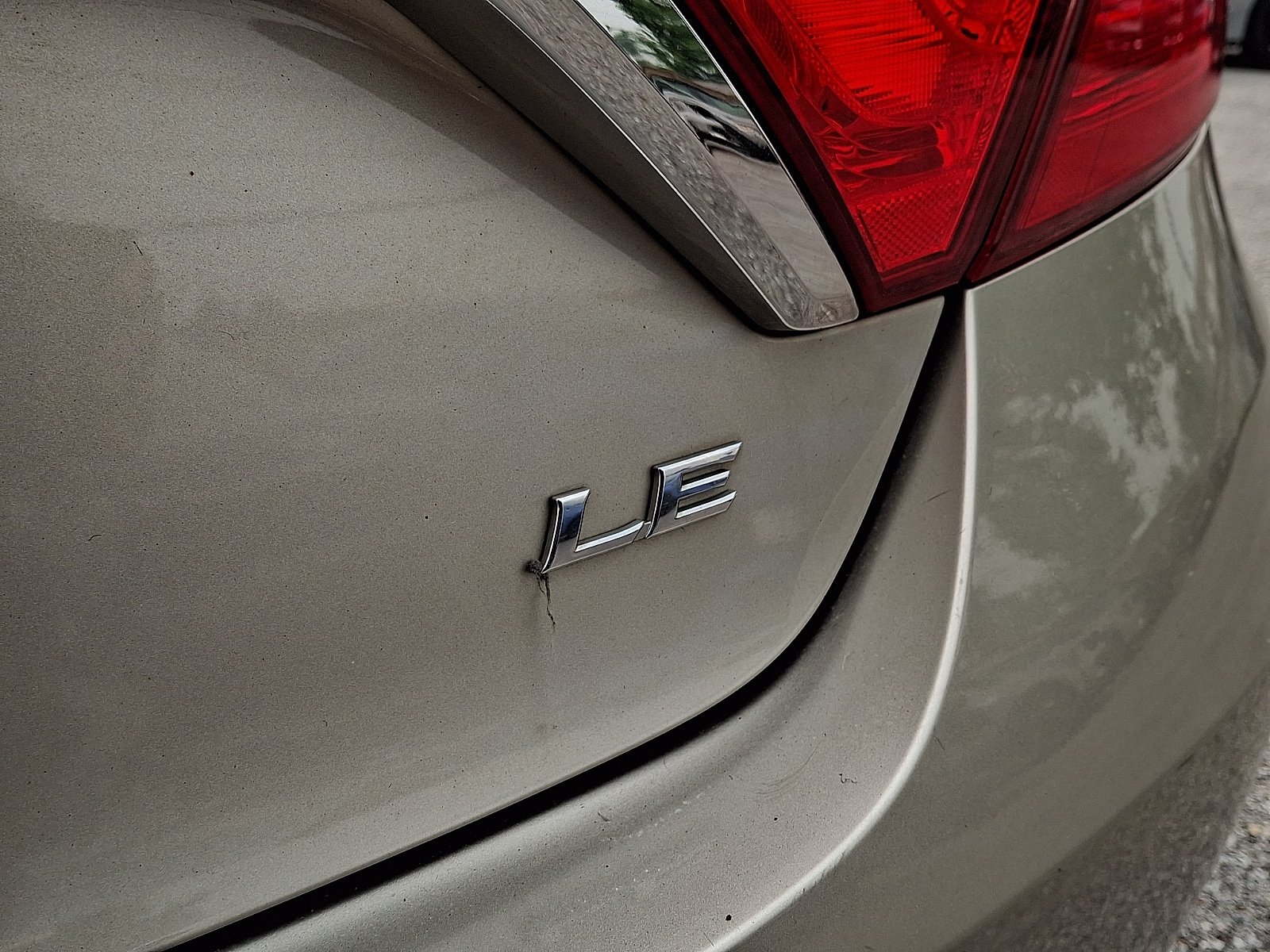 Used 2016 Toyota Camry LE FWD image 30