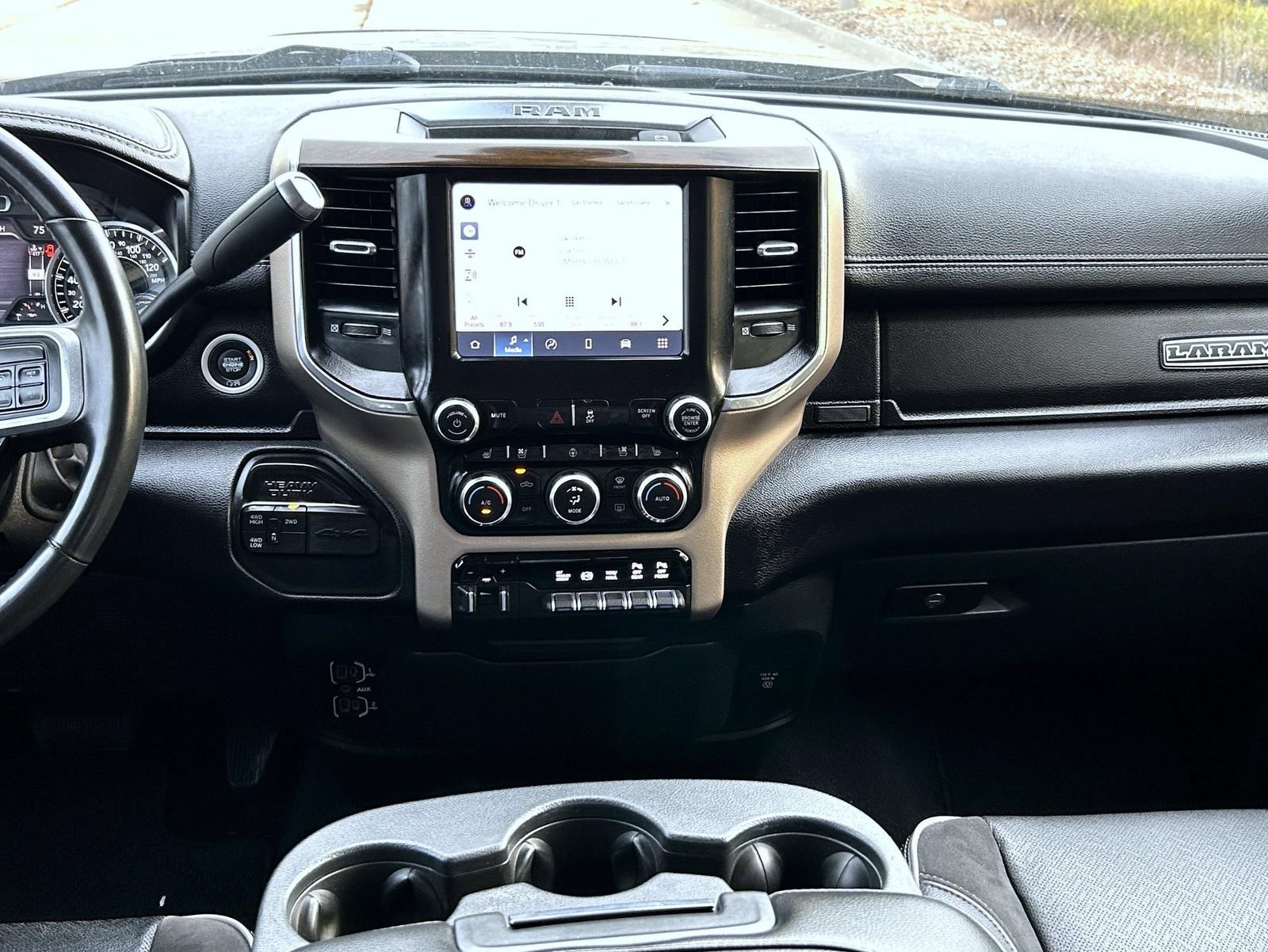 Used 2022 RAM 2500 Laramie AWD/4WD image 13