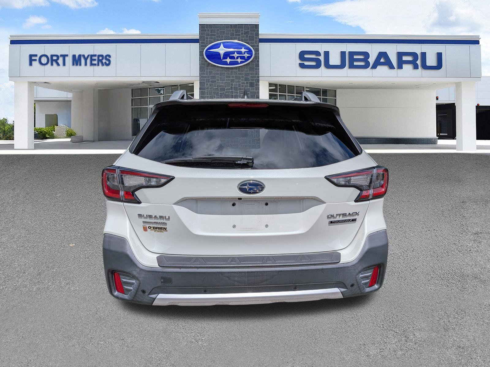 Used 2020 Subaru Outback Touring XT AWD/4WD image 5