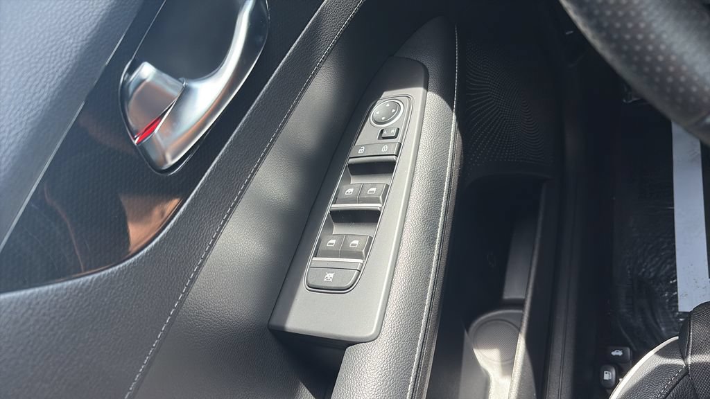 Used 2023 Kia Forte GT-Line FWD image 21