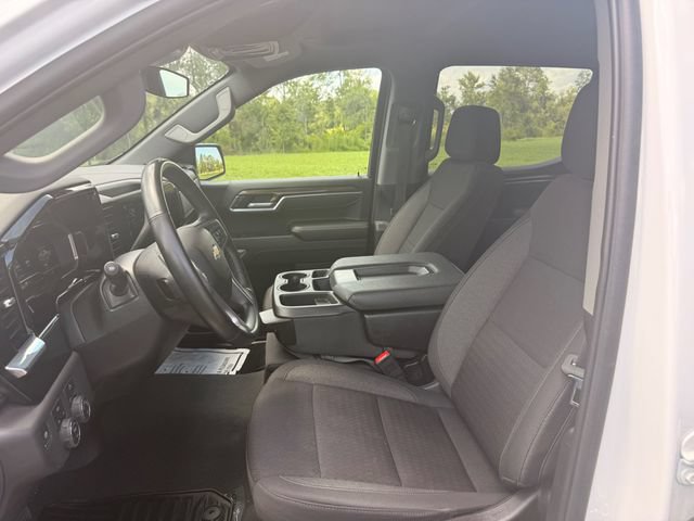 Used 2025 Chevrolet Silverado 1500 LT AWD/4WD image 10