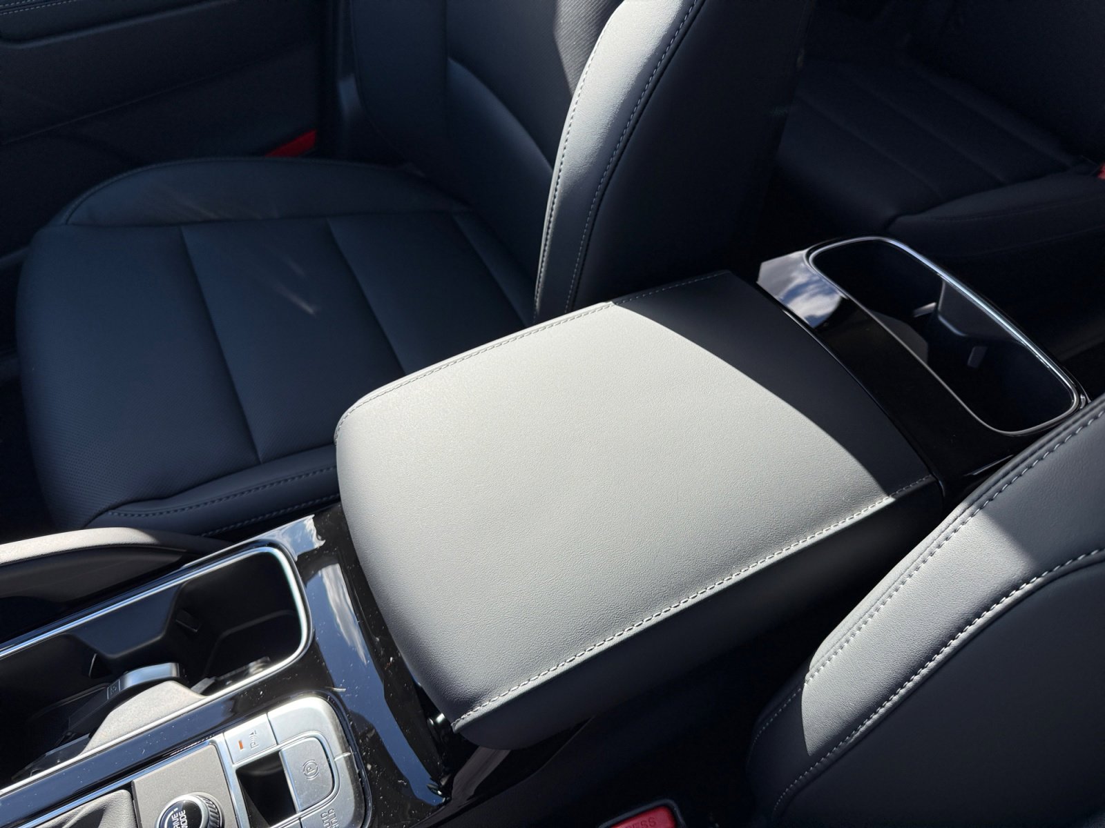 New 2025 Kia Telluride S image 14