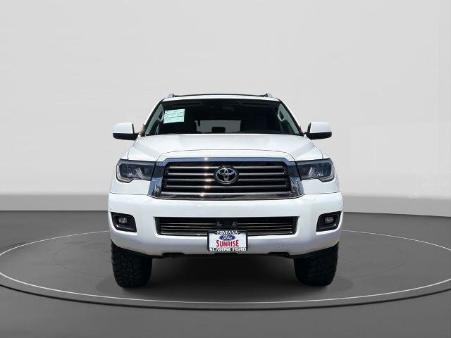 Used 2019 Toyota Sequoia SR5 AWD/4WD image 3