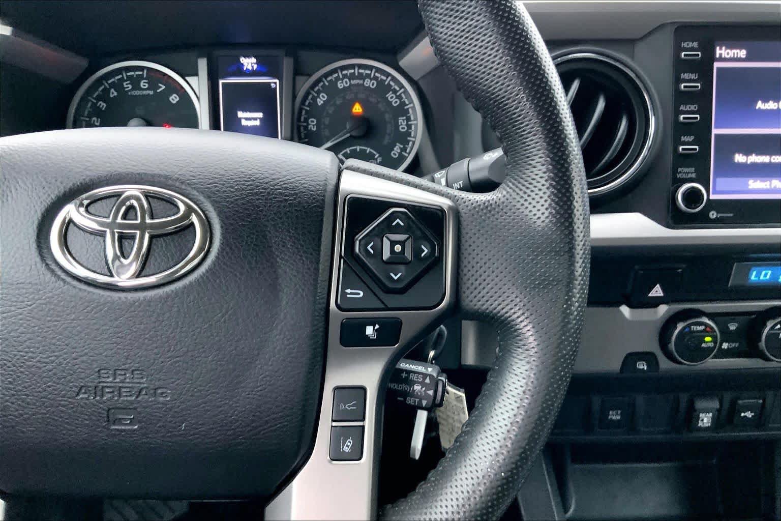 Used 2022 Toyota Tacoma SR5 RWD image 24