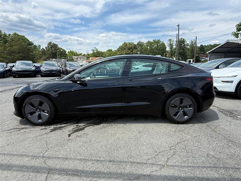 Used 2023 Tesla Model 3 Standard Range RWD image 2